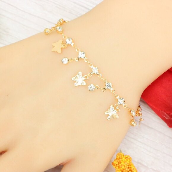 "Trendy Handmade Bracelet – A Thoughtful Gift for Girls & Women | UNVRC1278 - Picture 1 of 10